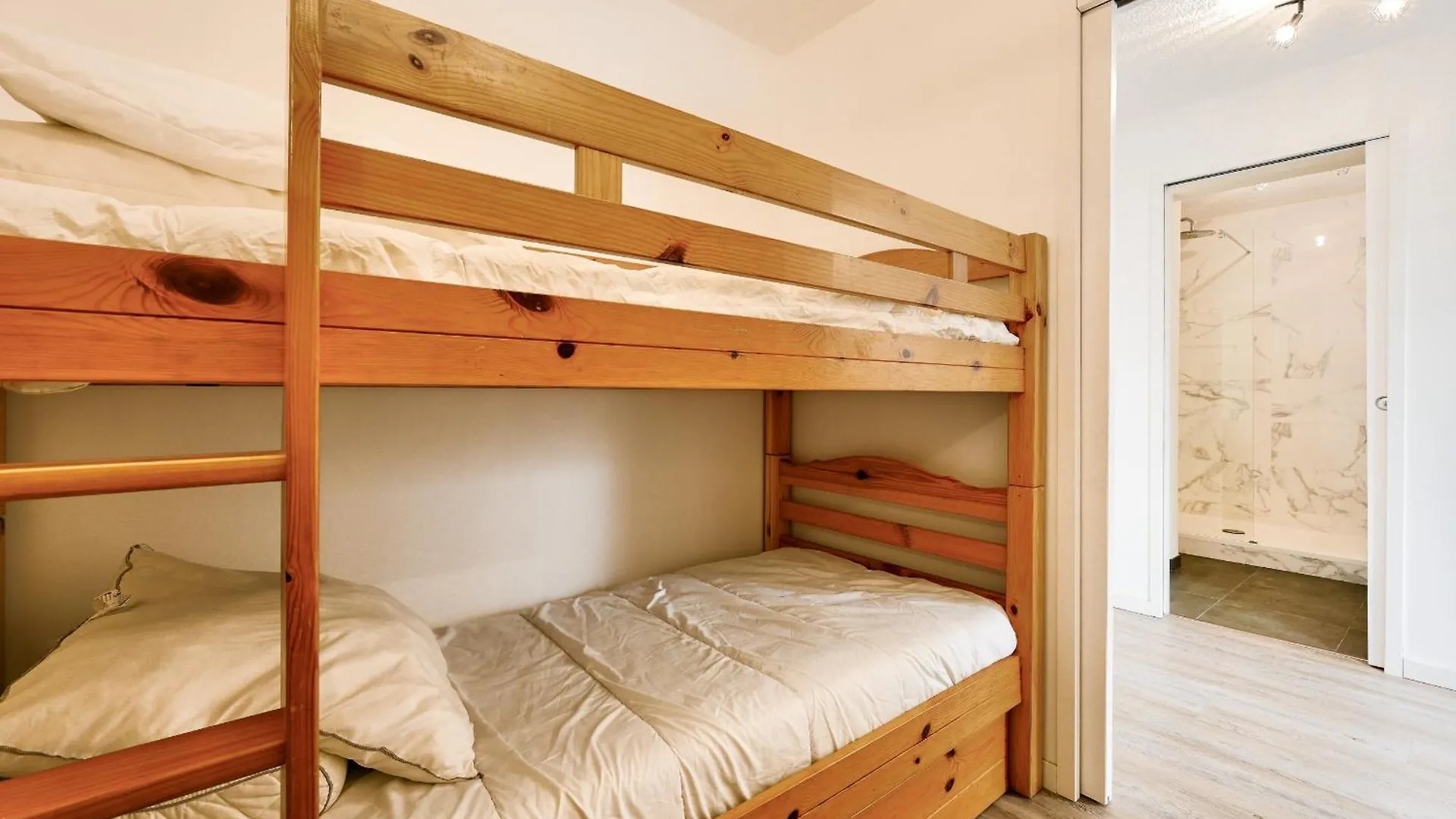 아파트 Hameau De La Belle Sayette, Appartement Pour 4 Génos