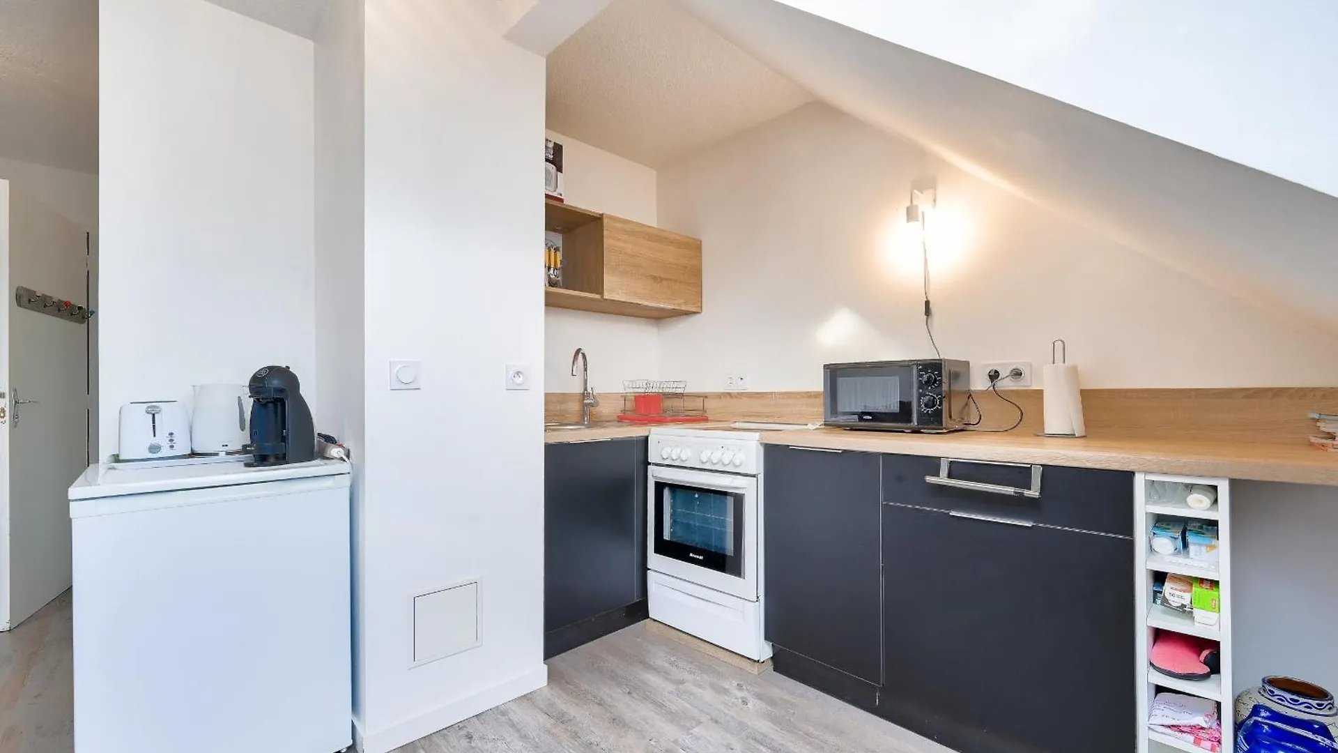 Hameau De La Belle Sayette, Appartement Pour 4 Génos 프랑스
